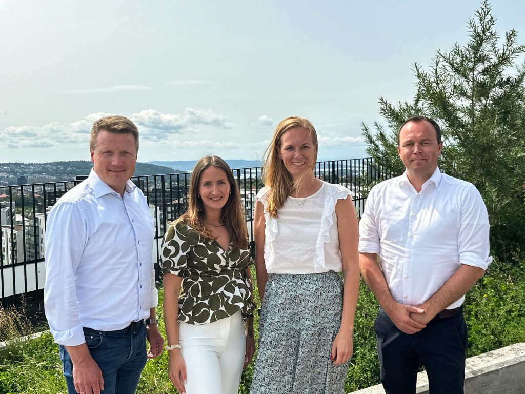 From left; Bjørn Røsten, CEO, Semine - Linn Marie Bø, Director Cloud ERP, Arribatec - Inger Eek Tronerud, Partner Lead, Semine - Lars Inge Sørlie, Director Business Services Norway, Arribatec