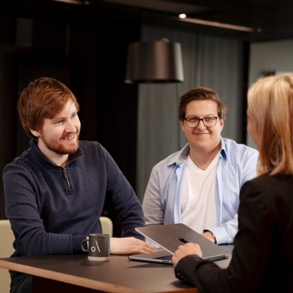 _Z0A2395 Consultants and advisors